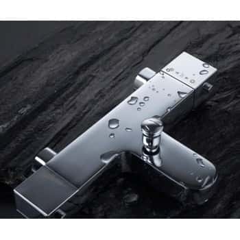 grifo bañera cuadrado